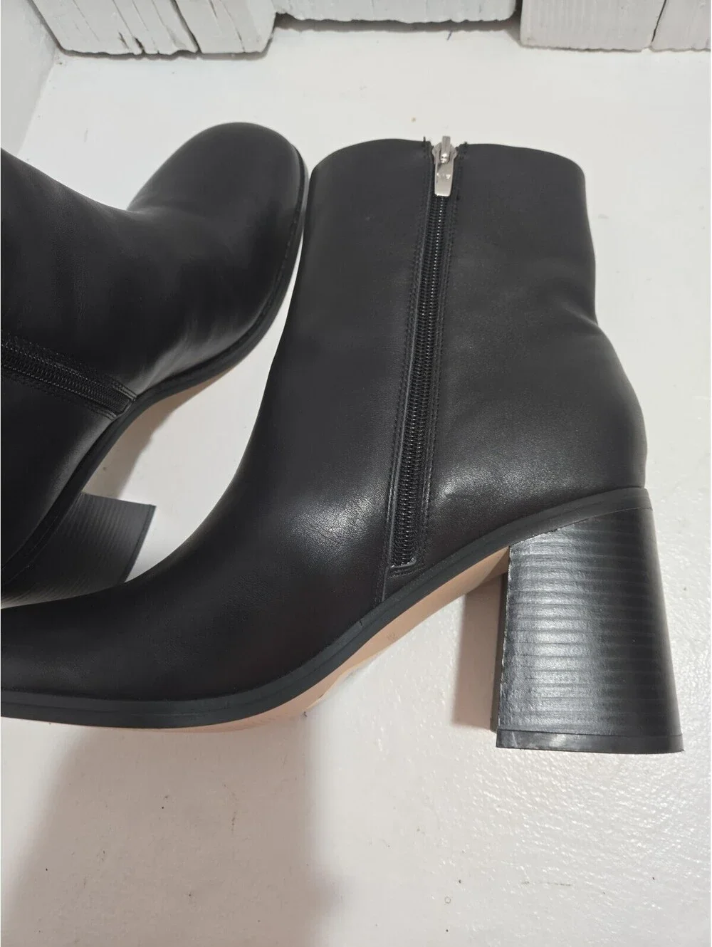 Marc Fisher Women's Lysia Bootie Ankle Boots Black Size 11 M Leather Box30